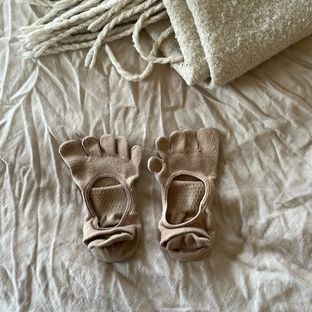 ToeSox in Beige